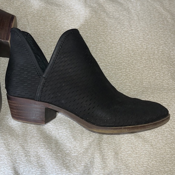 Lucky Brand Baley Ankle Boot - Picture 4 of 6